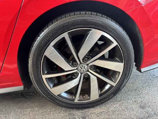 Used 2019 Volkswagen Jetta GLI Autobahn FWD image 9