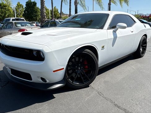 Used 2019 Dodge Challenger R/T Scat Pack w/ 1320 Drag Pack RWD image 1