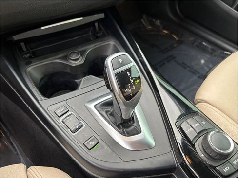 Used 2017 BMW 230i Convertible RWD image 30