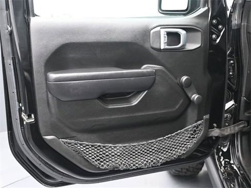 Used 2022 Jeep Wrangler Unlimited Sport image 22