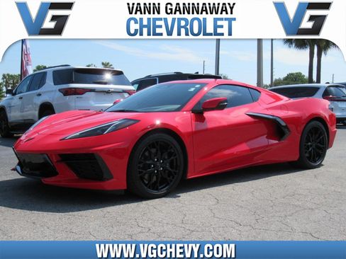 Used 2024 Chevrolet Corvette Stingray Preferred Cpe RWD image 1