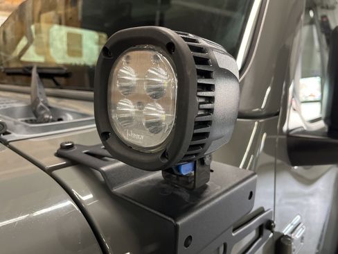 Used 2021 Jeep Wrangler Rubicon image 12