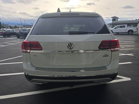 Used 2019 Volkswagen Atlas SEL Premium image 6