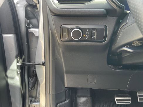 Used 2024 Ford Escape ST-Line image 14