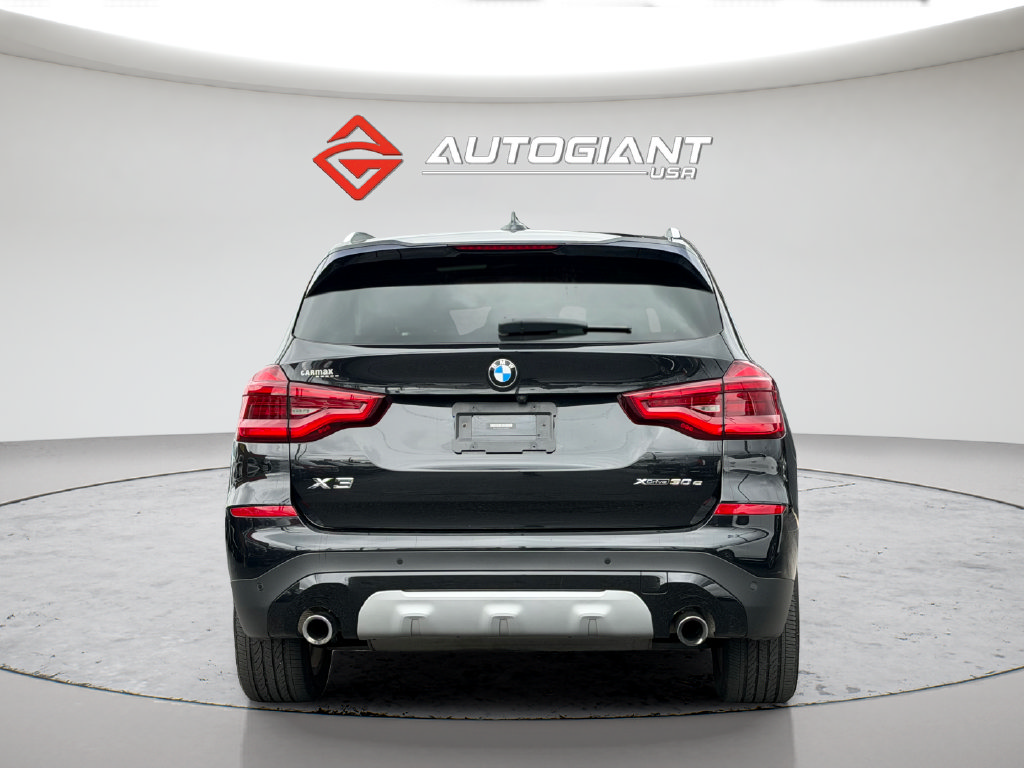 Used 2021 BMW X3 xDrive30e w/ Executive Package AWD/4WD image 5