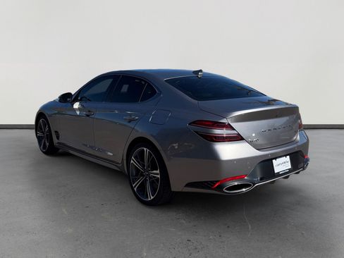 Used 2025 Genesis G70 3.3T Advanced image 3