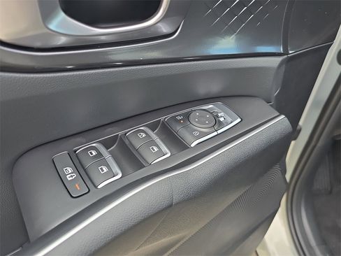 New 2026 Kia Sorento S image 19