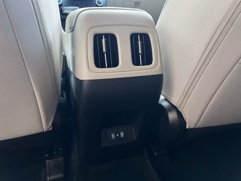 Used 2025 Hyundai Tucson SEL FWD image 29