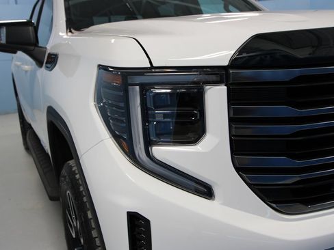 Used 2026 GMC Sierra 1500 AT4 w/ AT4 Premium Package AWD/4WD image 43