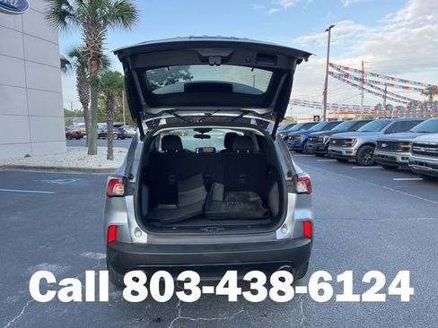 Used 2022 Ford Escape SE w/ SE Sport Appearance Package FWD image 29