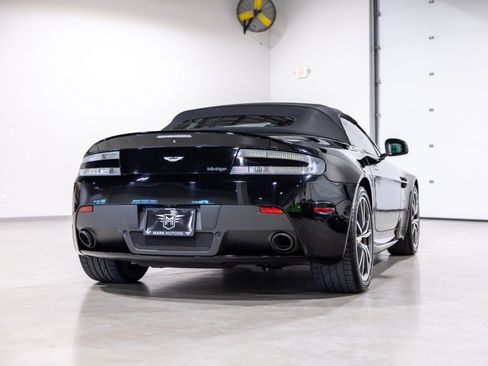 Used 2014 Aston Martin V8 Vantage Roadster RWD image 4