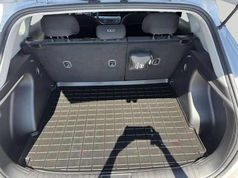 Used 2024 Hyundai Kona SEL AWD/4WD image 9