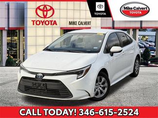 Certified 2023 Toyota Corolla LE video 1
