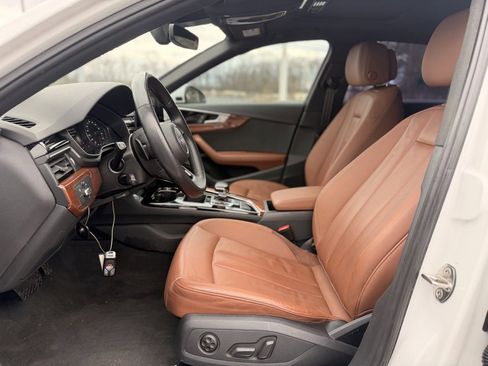 Used 2021 Audi A4 2.0T Premium w/ Convenience Package image 14