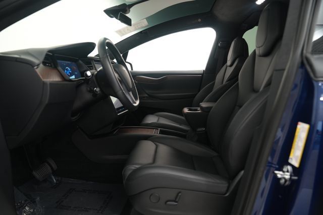 Used 2018 Tesla Model X 75D AWD/4WD image 25