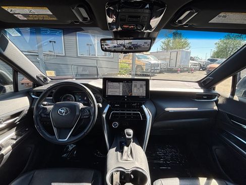 Used 2021 Toyota Venza Limited w/ Advanced Technology Package AWD/4WD image 23