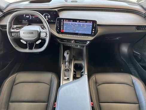 New 2024 Dodge Charger R/T w/ Plus Group image 10