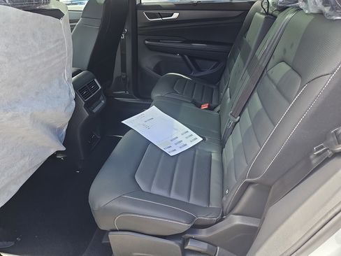 New 2026 Volkswagen Atlas Cross Sport SEL R-Line image 20