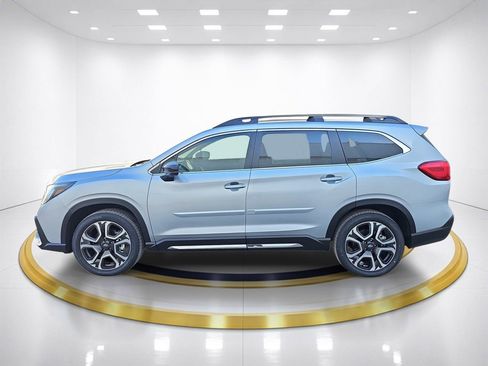 New 2026 Subaru Ascent Limited AWD/4WD image 10