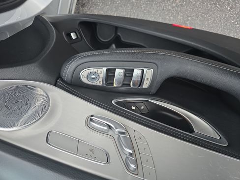 Used 2015 Mercedes-Benz C 300 C 300 image 27