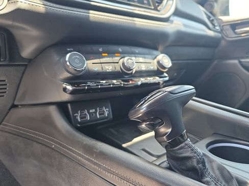 Used 2022 Dodge Durango GT RWD image 32