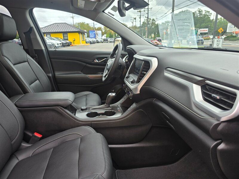 Used 2019 GMC Acadia SLT w/ Black Edition FWD image 20