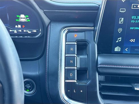 Used 2023 Chevrolet Tahoe RST w/ RST Performance Edition image 23