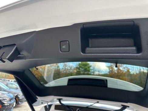 Used 2022 Ford Escape SE w/ Convenience Package image 10