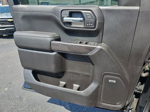 Used 2019 Chevrolet Silverado 1500 LTZ w/ LTZ Plus Package AWD/4WD image 32