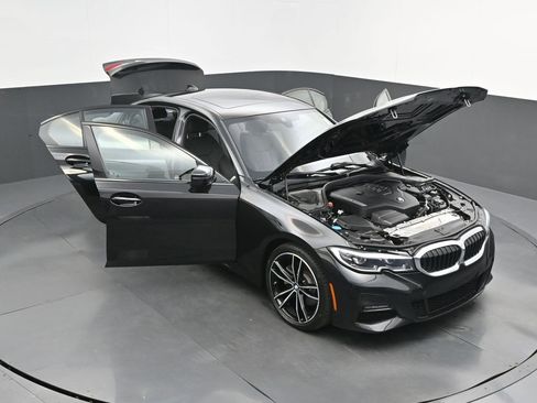 Used 2020 BMW 330i Sedan w/ M Sport Package RWD image 55