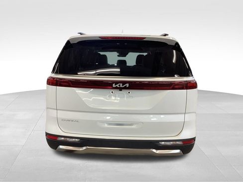 Certified 2024 Kia Carnival SX FWD image 33