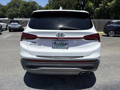 Used 2023 Hyundai Santa Fe SE FWD image 4