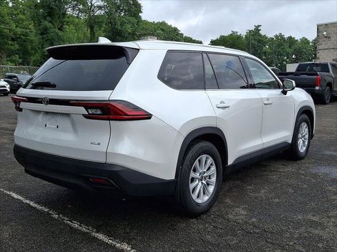 Certified 2025 Toyota Grand Highlander FWD image 27