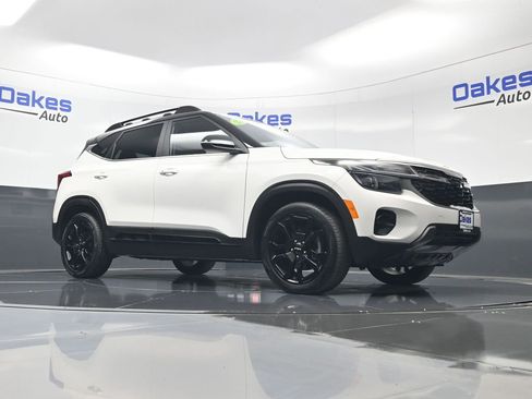 Certified 2024 Kia Seltos X-Line AWD/4WD image 39