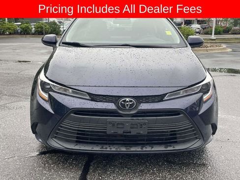 Used 2024 Toyota Corolla LE FWD image 8