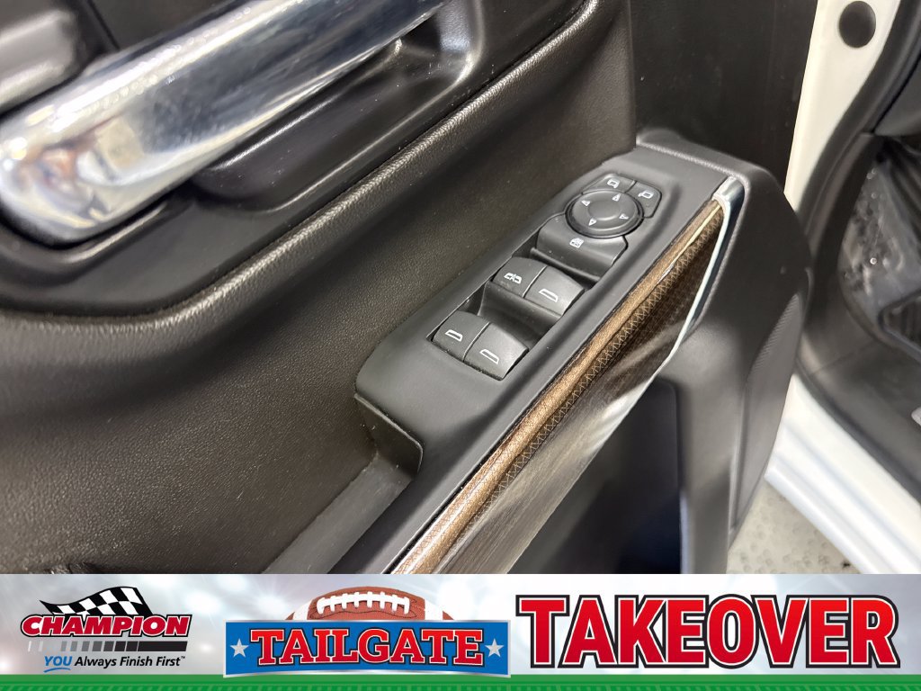 Used 2021 Chevrolet Silverado 1500 LT AWD/4WD image 14