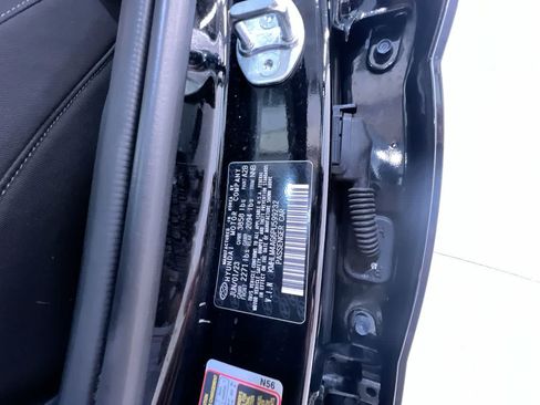 Used 2023 Hyundai Elantra SEL FWD image 41