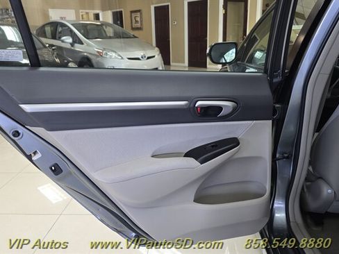 Used 2009 Honda Civic Hybrid Sedan image 13