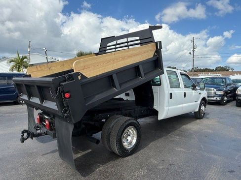Used 2001 Ford F350 XL image 6