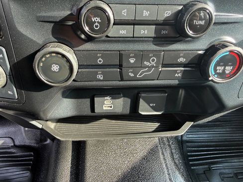 Used 2023 Ford F350 XL w/ FX4 Off-Road Package image 21