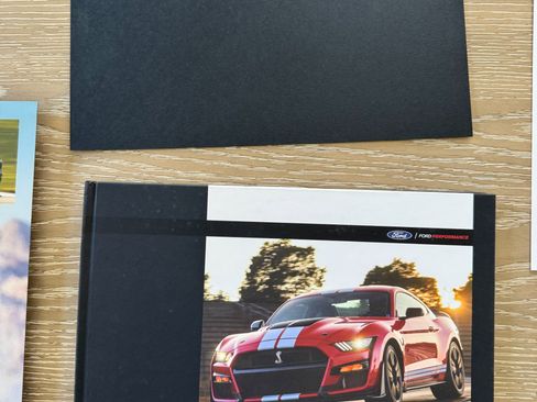 Used 2022 Ford Mustang Shelby GT500 w/ Carbon Fiber Track Pack image 49