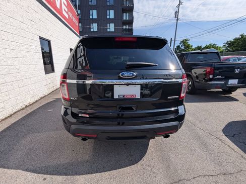 Used 2013 Ford Explorer XLT FWD image 7