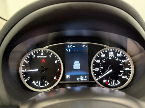 Used 2019 Nissan Sentra SR w/ Premium Package (SR) FWD image 56