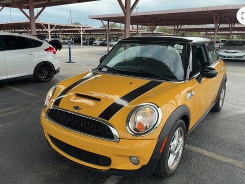 Used 2009 MINI Cooper S image 3