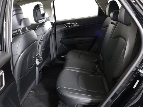 Certified 2023 Kia Sportage EX image 33