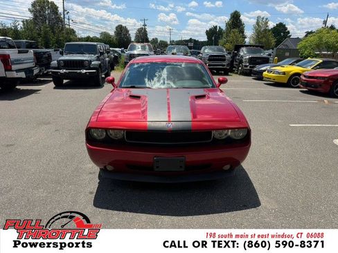 Used 2009 Dodge Challenger R/T RWD image 4