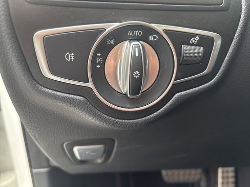 Used 2022 Mercedes-Benz GLC 43 AMG 4MATIC image 47