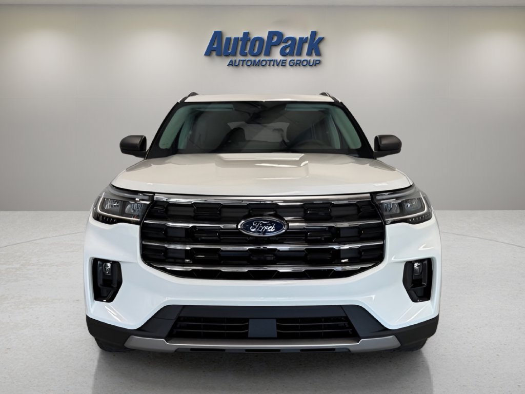 New 2026 Ford Explorer Active w/ Active Comfort Package AWD/4WD image 2