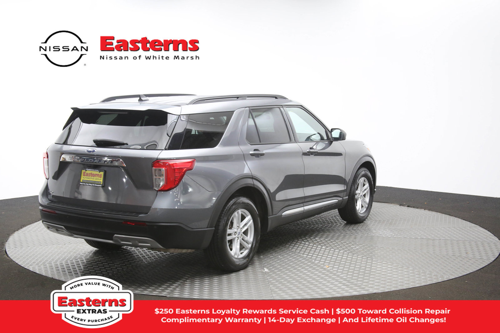 Used 2023 Ford Explorer XLT w/ Equipment Group 202A RWD image 40