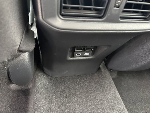 Used 2025 Toyota RAV4 XLE w/ Convenience Package image 19